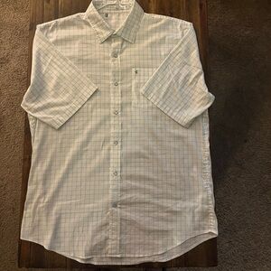 Criquet Light Blue and White Plaid Short Sleeve Shirt